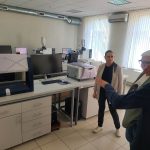 Handover of the M4 Tornado Plus spectrometer to GPI in Moldova, with a demonstration of the device's operation. The procurement was facilitated by the GS-Foundation.